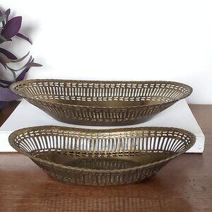 Pair Of Oval Ornate Brass Bread Baskets Or Fruit Bowls, MCM Brass Home Décor